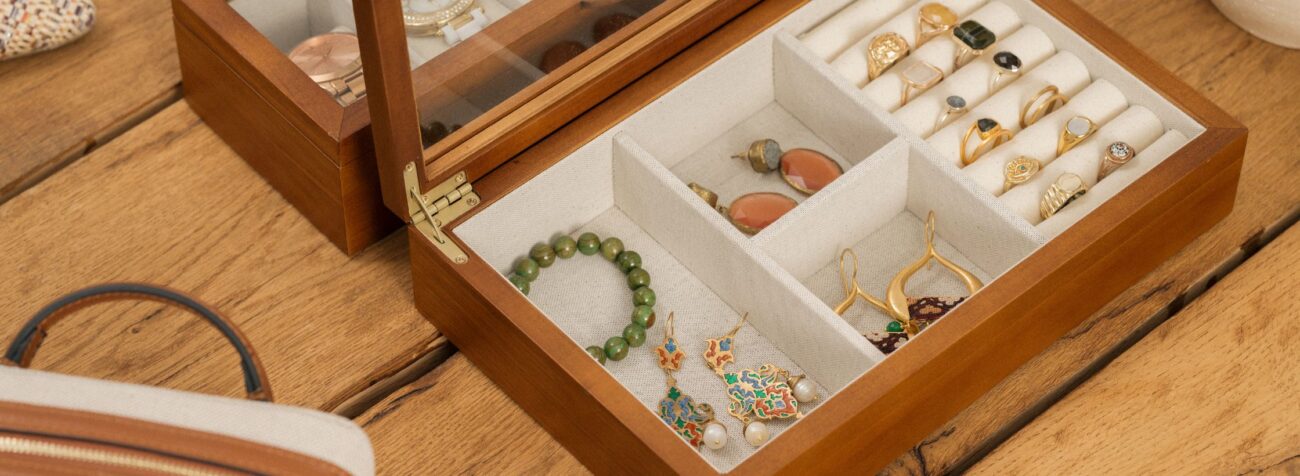 wardrobe jewelry organiser, storage box jewellery