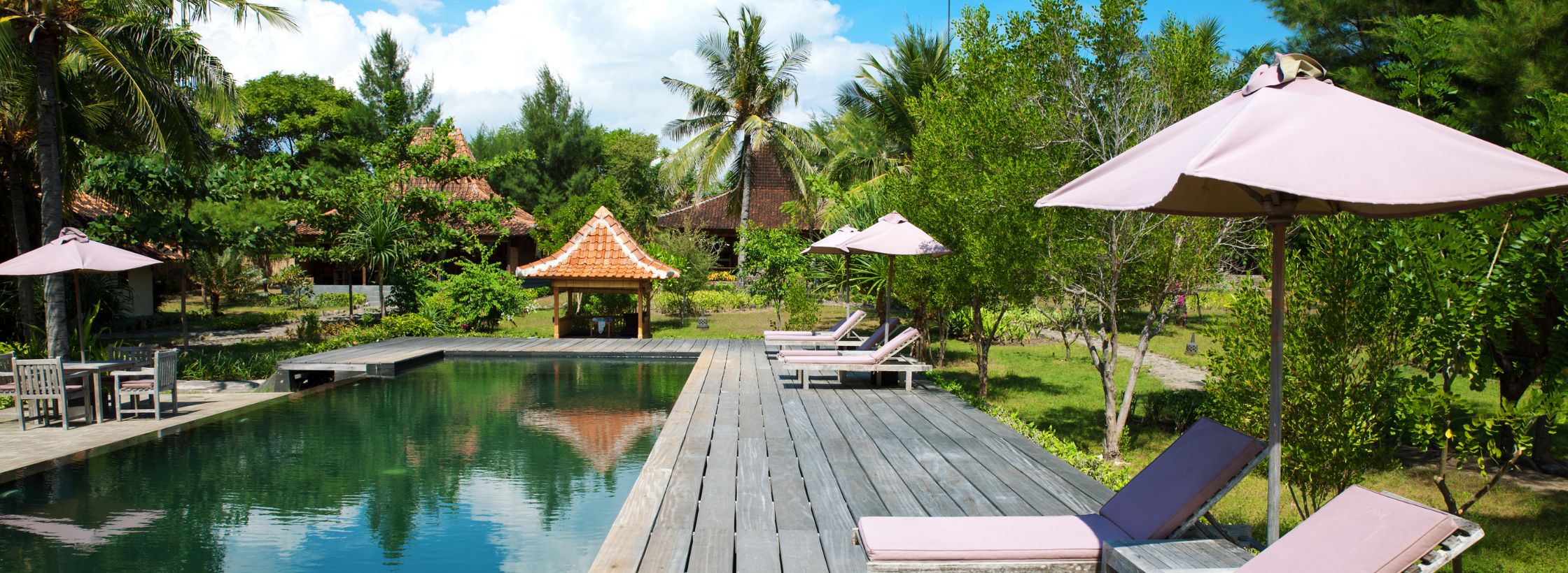 eco-resorts, Eco-Conscious Getaways, eco-tourism