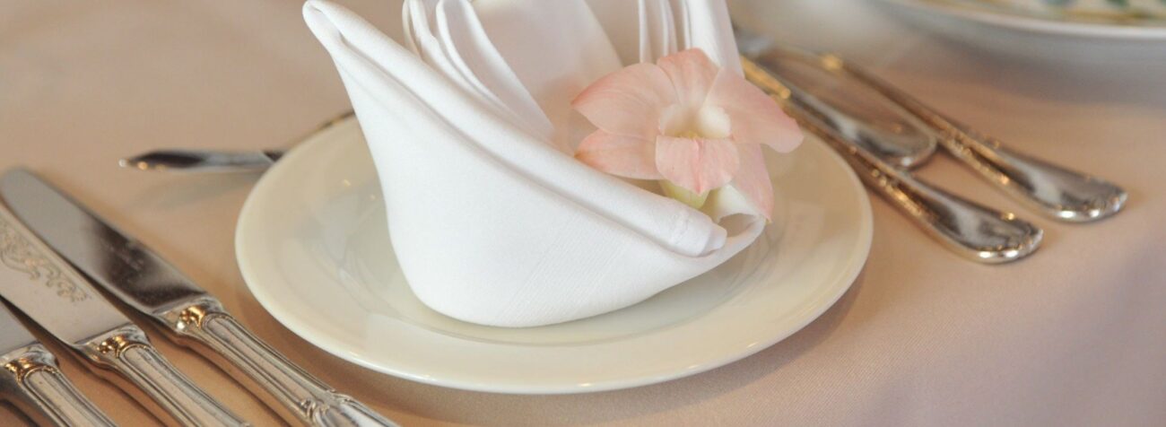the plates, quarter plates, quarter plate set, sustainable quarter plates
