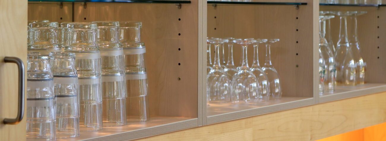 antique glassware, damage-free glassware, glassware storage