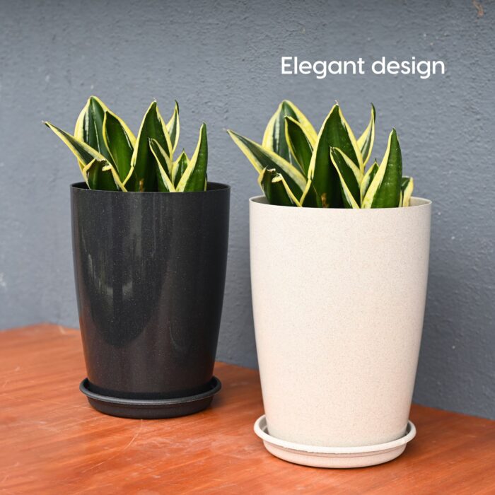 Sleek planter