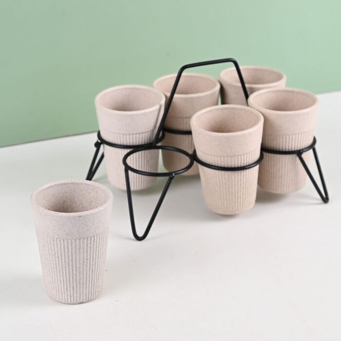 Statement chaicup with stand