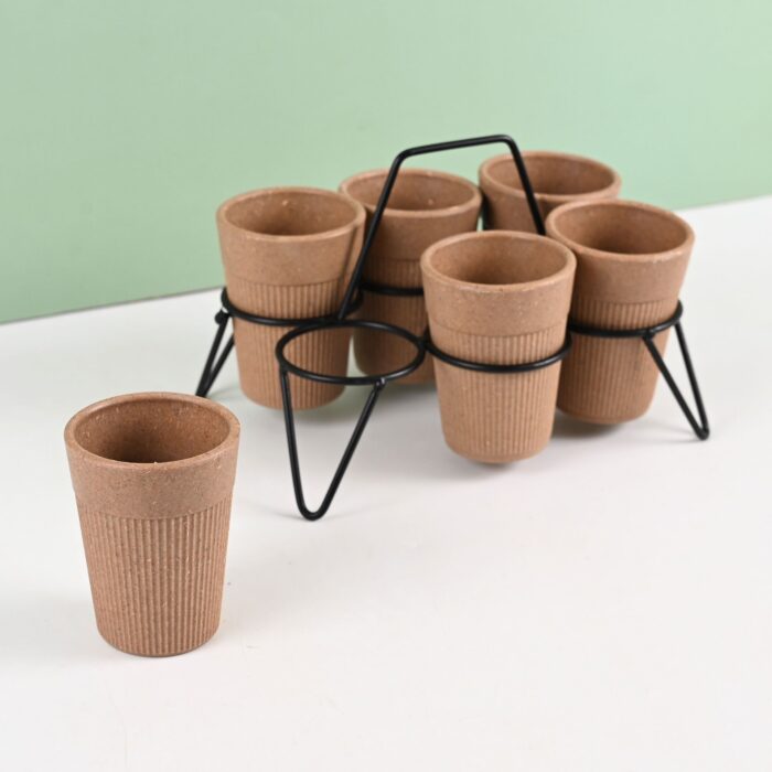 Statement chaicup with stand