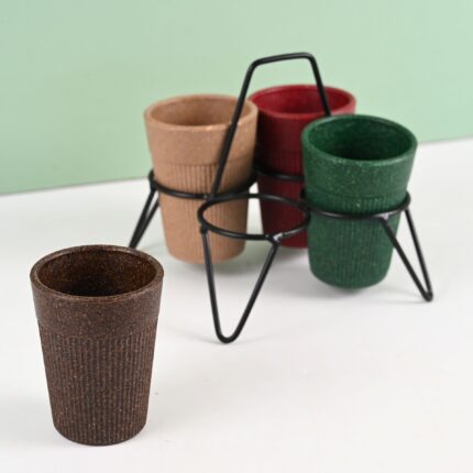 Statement chaicup with stand