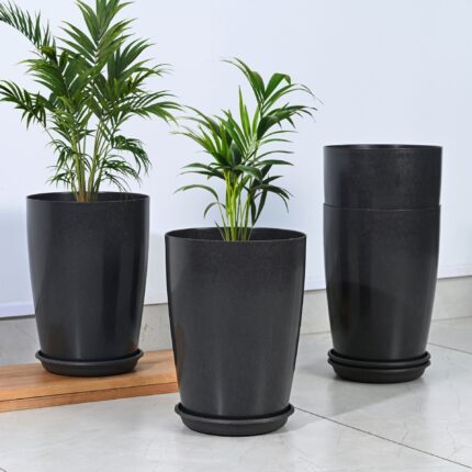 Sleek planter