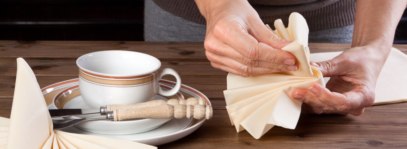napkin, table setting decor ideas, table setting for restaurant