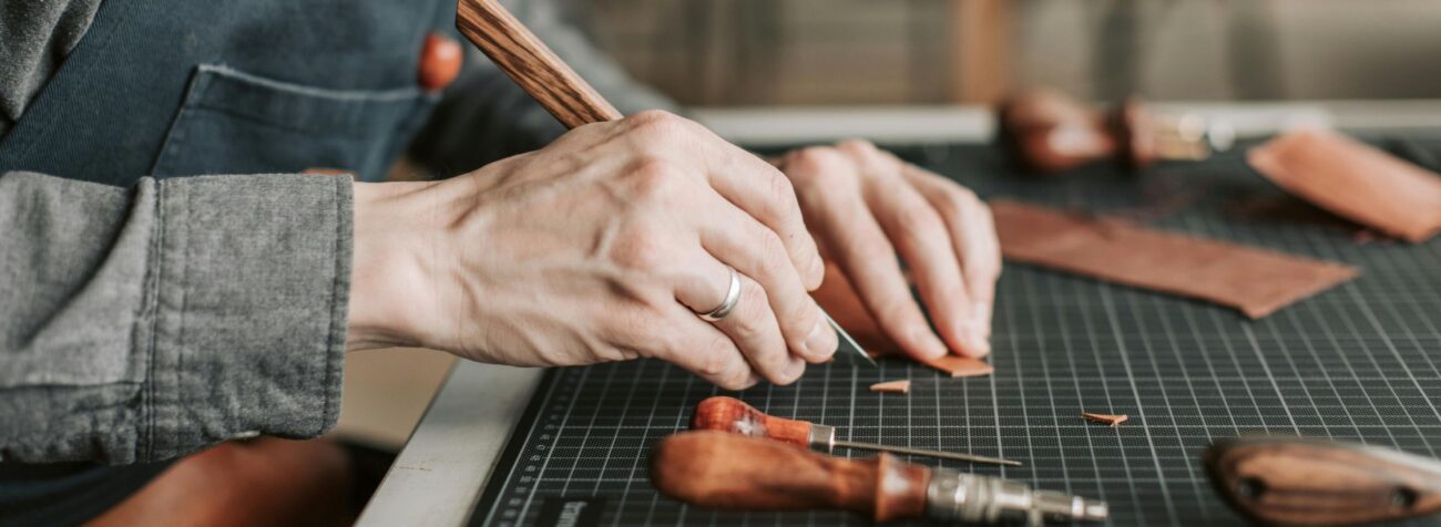 DIY Ideas, cheap home decor, budget friendly wall decor, DIY wall art