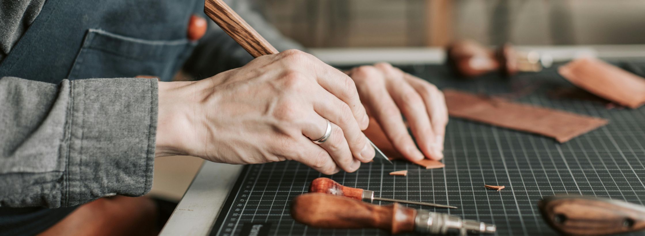 DIY Ideas, cheap home decor, budget friendly wall decor, DIY wall art